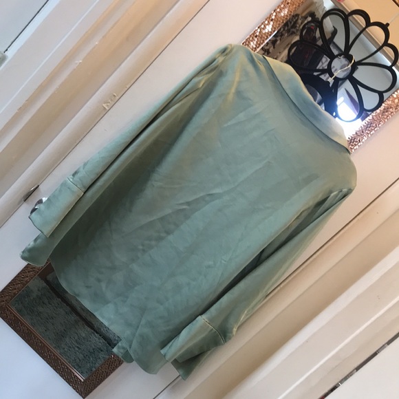 🌺🌺🌺Elliatt Riley Top🌺🌺🌺 - Picture 4 of 7